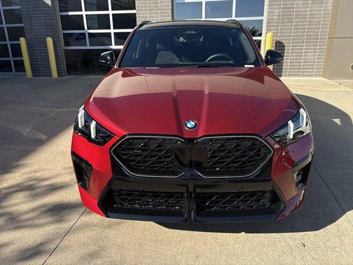 2025 BMW X2 xDrive28i