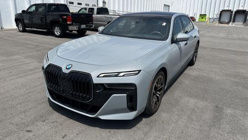 Brooklyn Grey Metallic 2024 BMW 760 xDrive