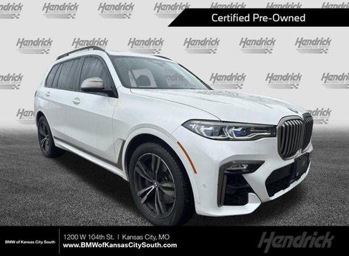Mineral White Metallic 2022 BMW X7 M50i