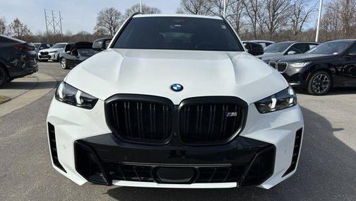 2024 BMW X5 M60i