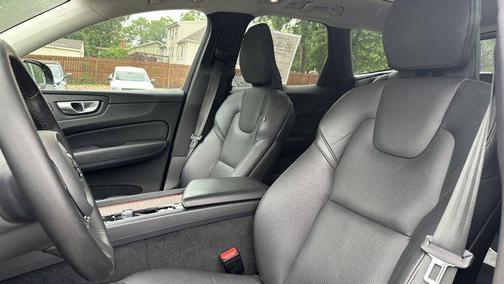 Denim Blue Metallic 2024 Volvo XC60 B5 Plus Dark Theme