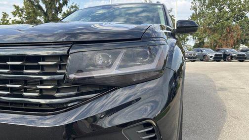 2023 Volkswagen Atlas 3.6L SE w/Technology