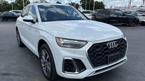 2023 Audi Q5 45 S line Prestige
