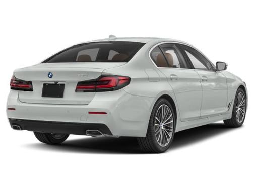 Alpine White 2023 BMW 530 i xDrive