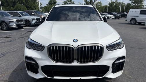 Mineral White Metallic 2023 BMW X5 M50i