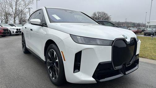 2026 BMW iX xDrive45