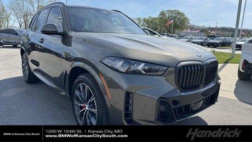 Manhattan Green Metallic 2026 BMW X5 xDrive40i