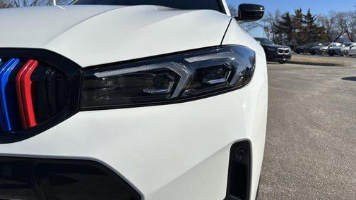 2026 BMW 330 xDrive NA