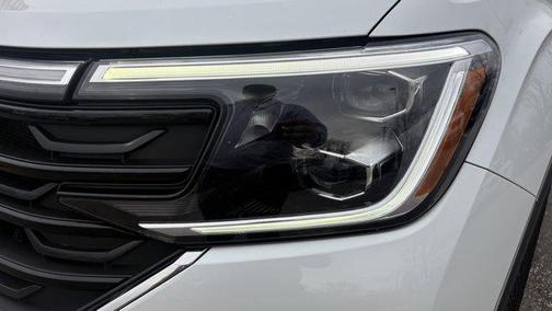 2024 Volkswagen Atlas 2.0T SEL Premium R-Line 4MOTION