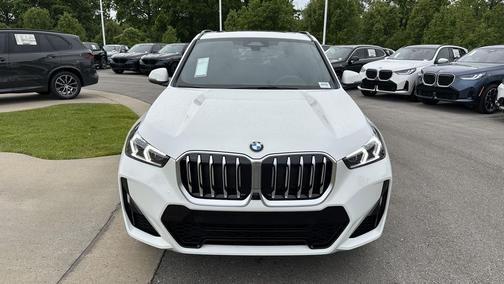 Alpine White 2026 BMW X1 xDrive28i