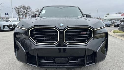 Black Sapphire Metallic 2026 BMW XM Label