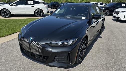 Black Sapphire Metallic 2026 BMW i4 Gran Coupe xDrive40