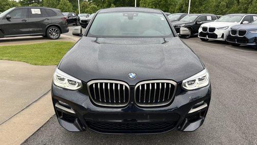 Black 2021 BMW X4 M40i