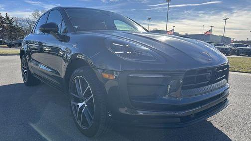 2024 Porsche Macan AWD