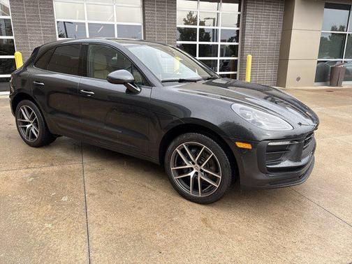 2024 Porsche Macan AWD