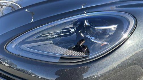 2024 Porsche Macan AWD