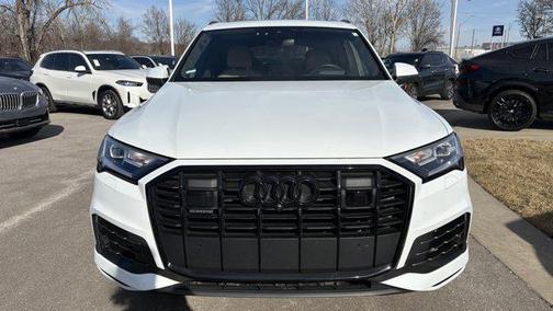 2022 Audi Q7 55 Prestige