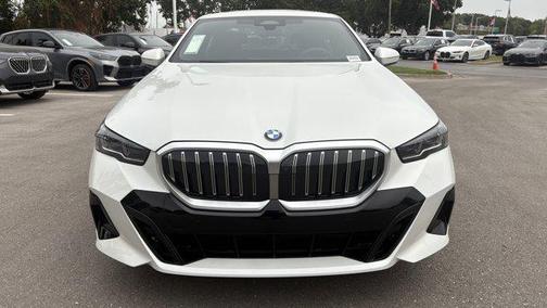 2026 BMW 530 i xDrive