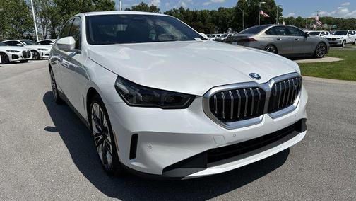 2024 BMW i5 eDrive40