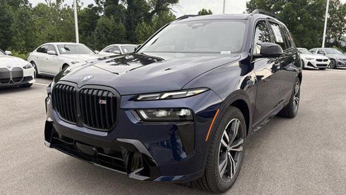 2026 BMW X7 M60i