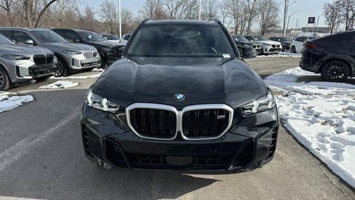 2025 BMW X5 M60i
