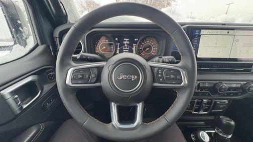 2024 Jeep Wrangler 4-Door Sahara 4x4