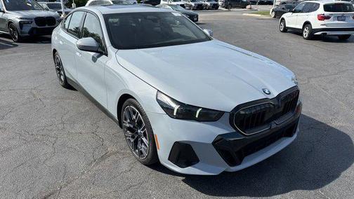 Brooklyn Grey Metallic 2024 BMW 530 xDrive