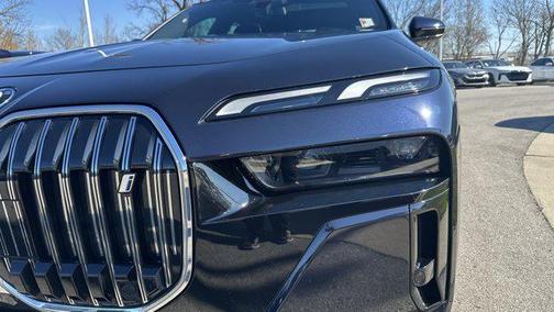 2024 BMW i7 xDrive60