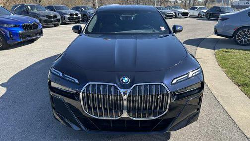 2024 BMW i7 xDrive60