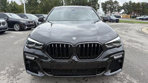 2021 BMW X6 M50i