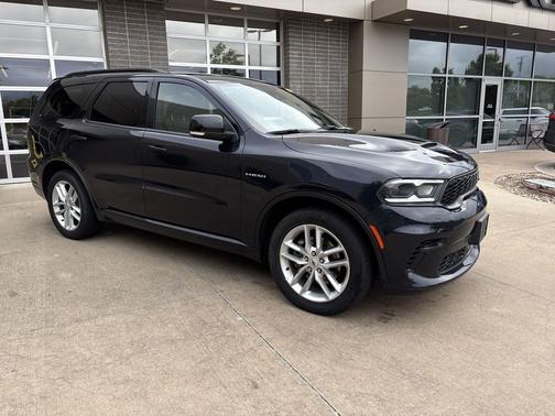 Night Moves 2025 Dodge Durango R/T