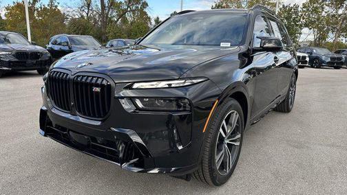 2026 BMW X7 M60i