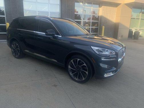 2022 Lincoln Aviator Reserve AWD