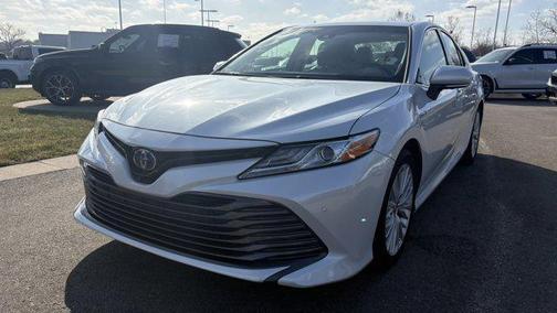 2018 Toyota Camry Hybrid XLE