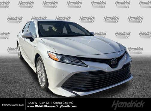 2018 Toyota Camry Hybrid XLE