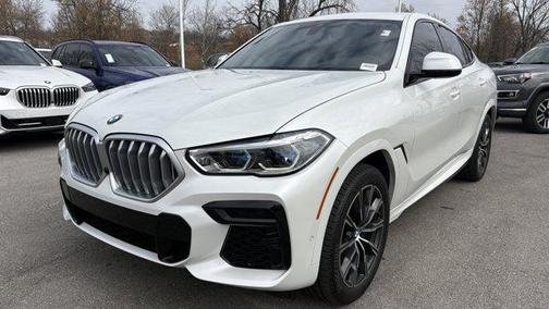 Mineral White Metallic 2023 BMW X6 xDrive40i