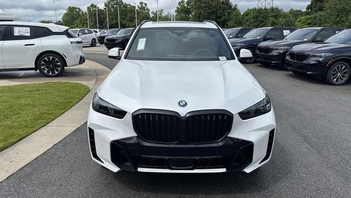 Mineral White Metallic 2026 BMW X5 PHEV xDrive50e