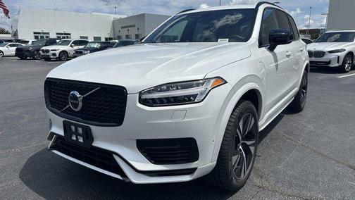 2022 Volvo XC90 Recharge Plug-In Hybrid T8 R-Design 7 Passenger