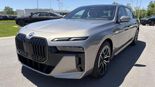2025 BMW i7 xDrive60