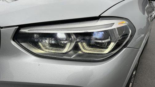 2021 BMW X3 M40i