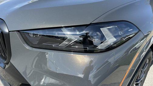 Dravit Grey Metallic 2026 BMW X5 xDrive40i