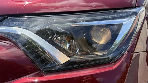 Ruby Flare Pearl 2018 Toyota RAV4 XLE
