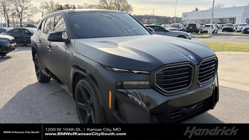 Mineral White Metallic 2023 BMW XM Sports Activity Vehicle