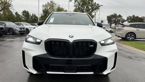 2026 BMW X5 M60i