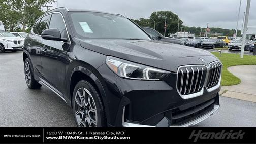 Black Sapphire Metallic 2026 BMW X1 xDrive28i