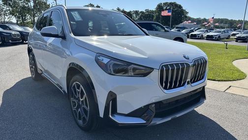 Alpine White 2026 BMW X1 xDrive28i