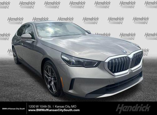 2026 BMW i5 xDrive40