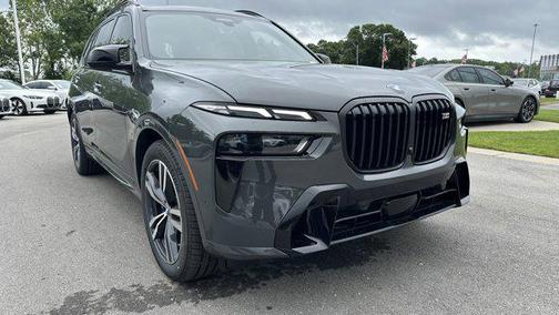 2026 BMW X7 M60i
