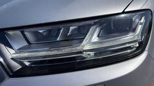 2019 Audi Q7 55 Premium Plus