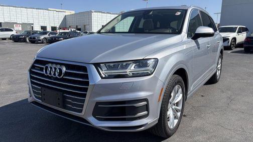 2019 Audi Q7 55 Premium Plus